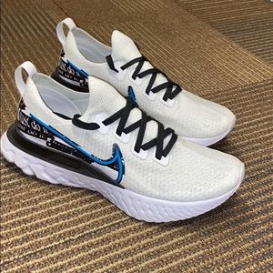 Nike Infinity react shoes